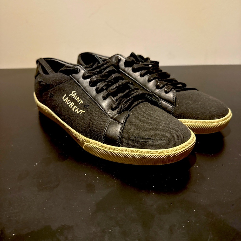 Saint Laurent Canvas Court Classic’s. Lightly worn a few times.